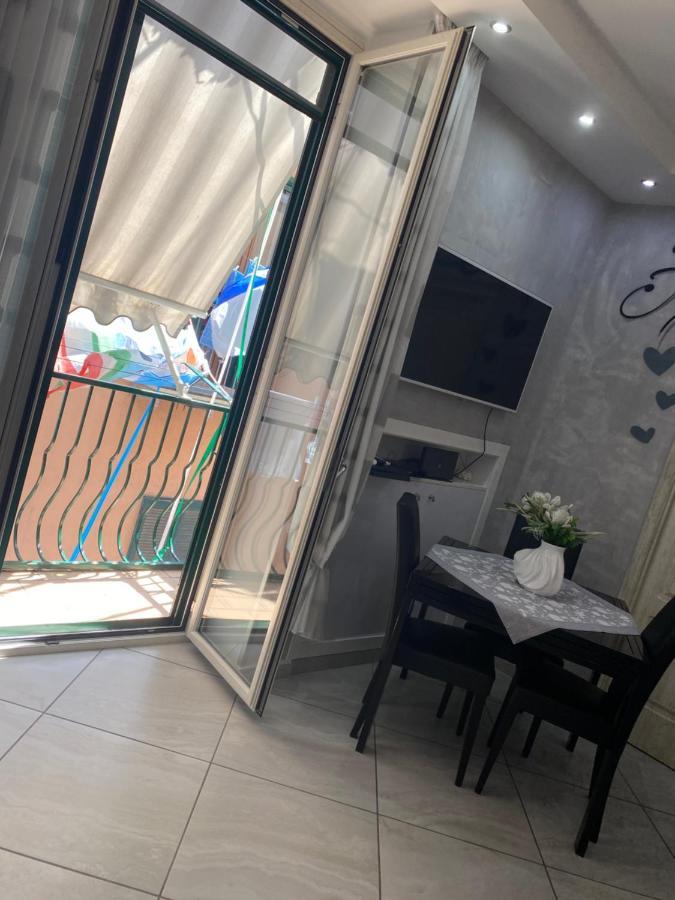 Mare Fuori Appartment Napoli Ngoại thất bức ảnh