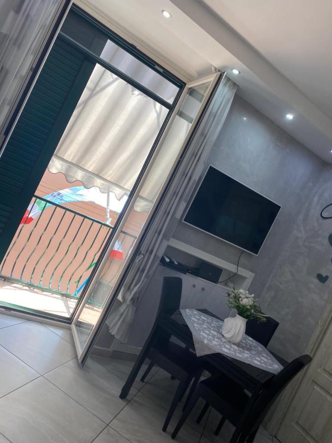 Mare Fuori Appartment Napoli Ngoại thất bức ảnh